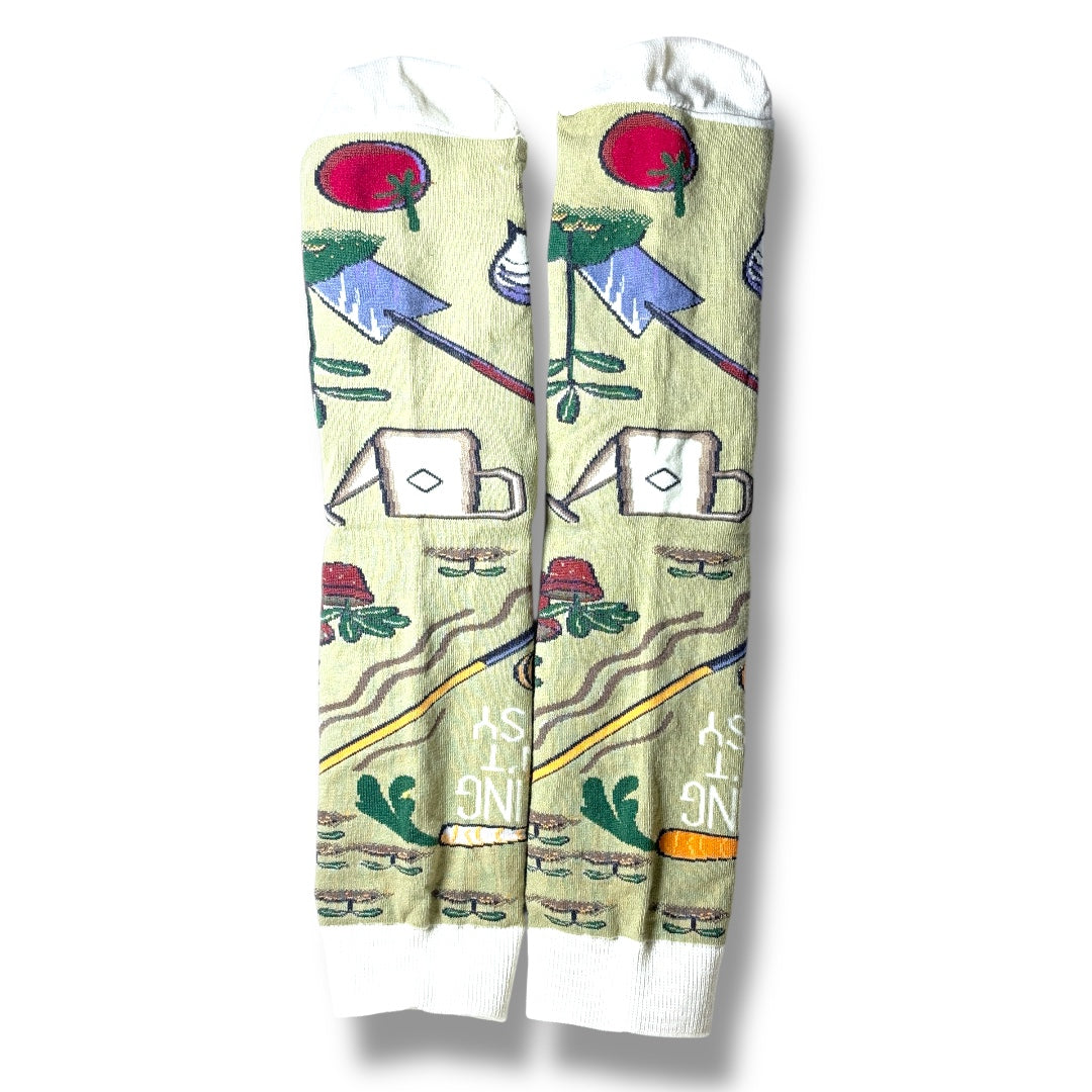 Hoeing 👨‍🌾 ain’t easy socks 🧦